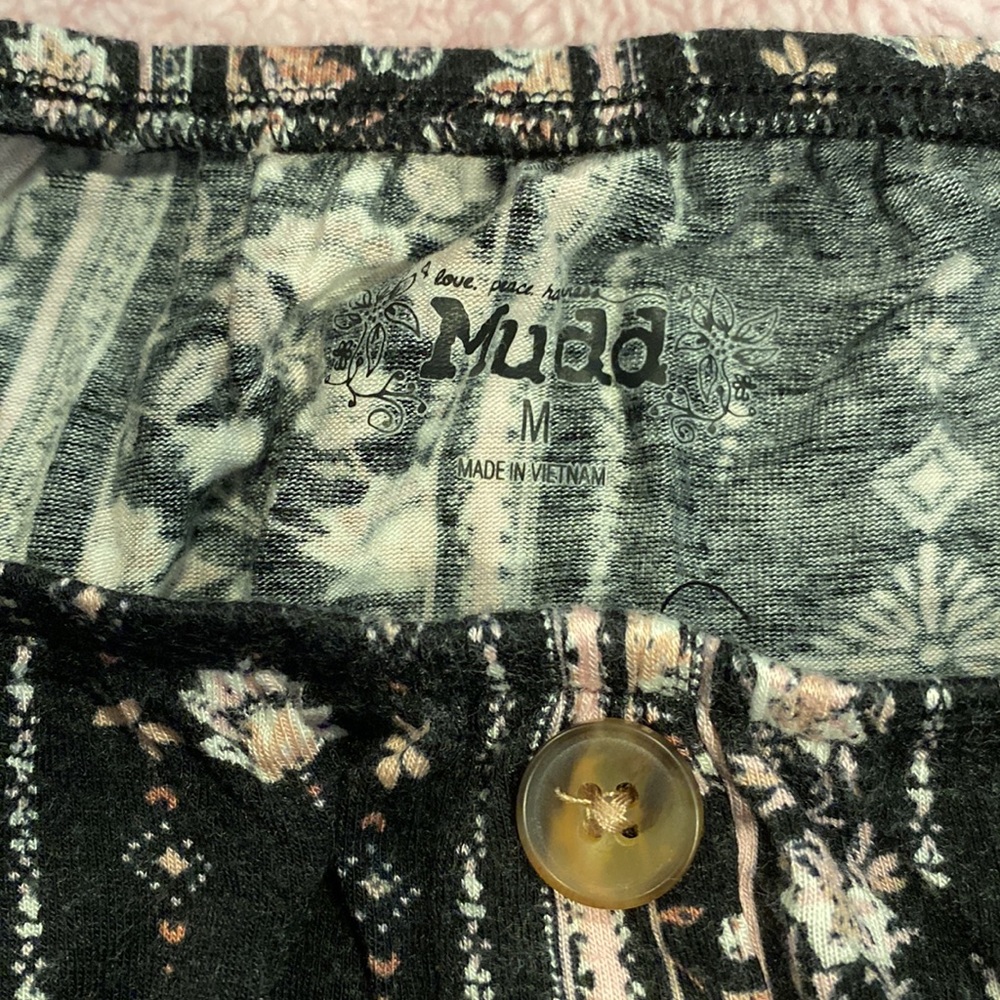 Soft Patterned Top - Picture 3 of 3